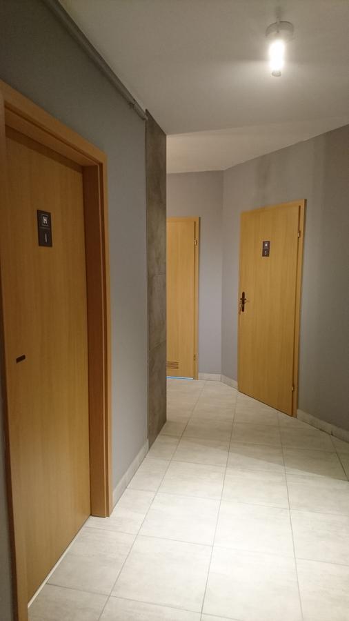 Minihostel Zary エクステリア 写真